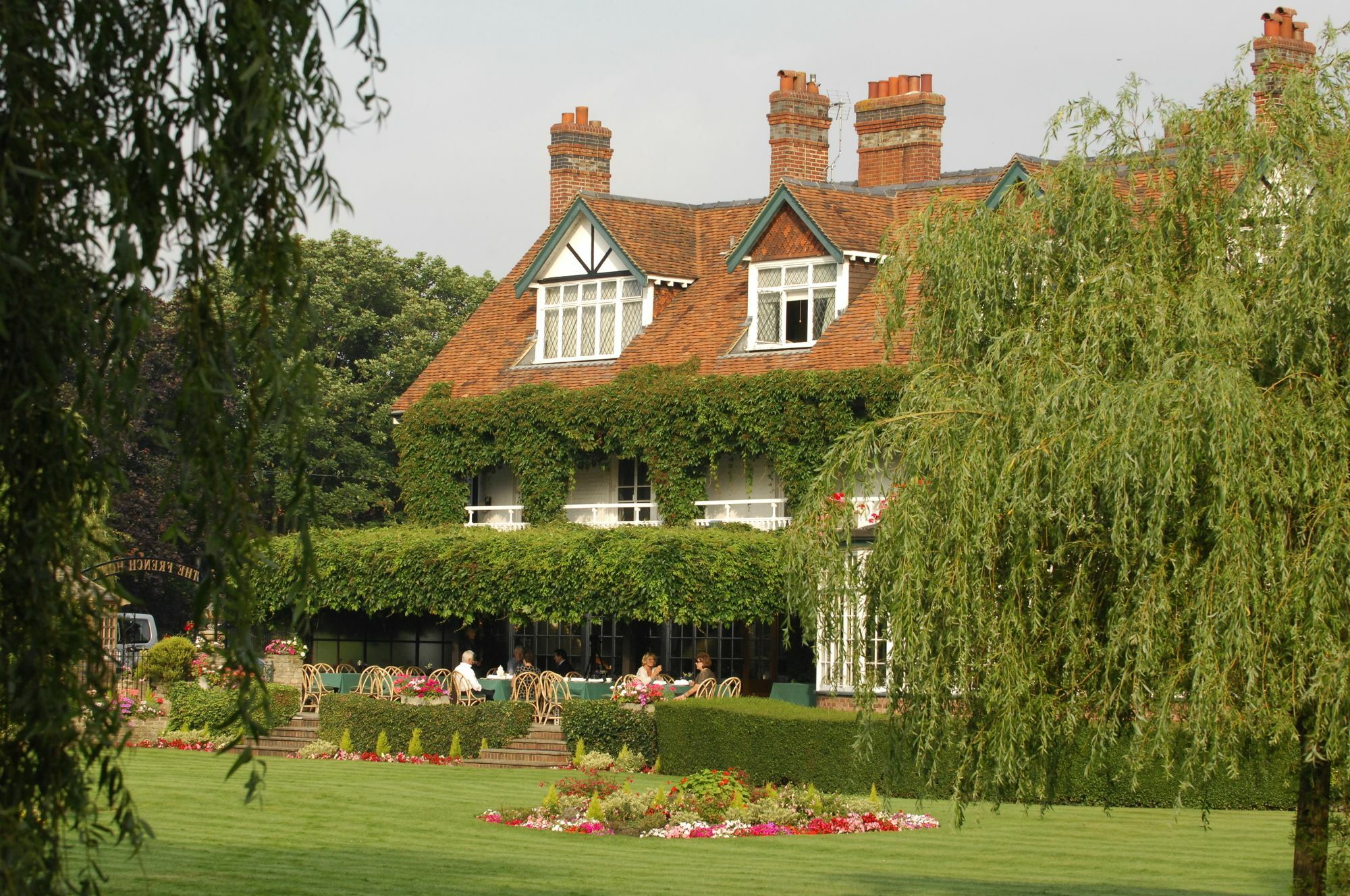 The French Horn Hotel Reading Exterior photo